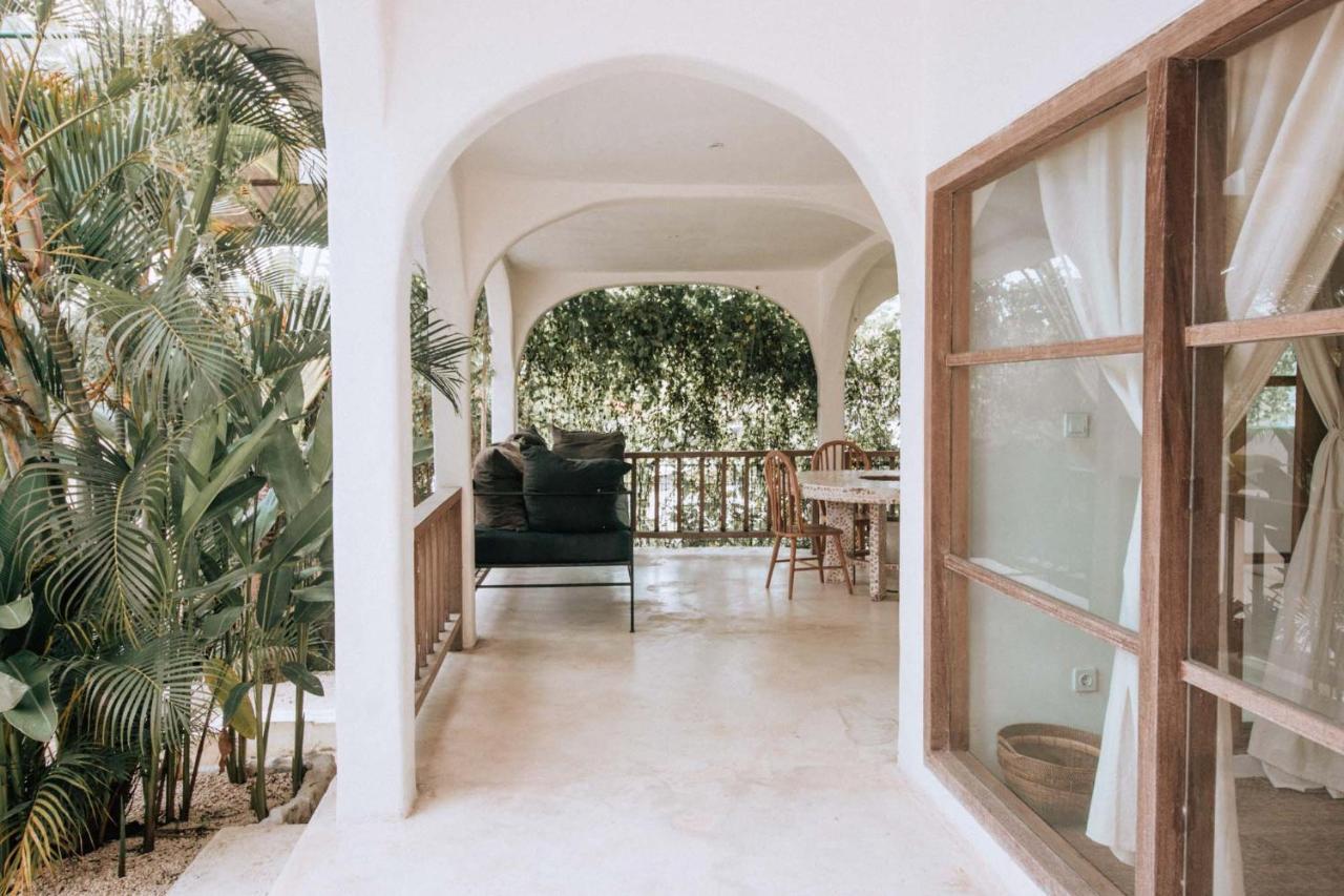 Hotel Sages Canggu Екстериор снимка