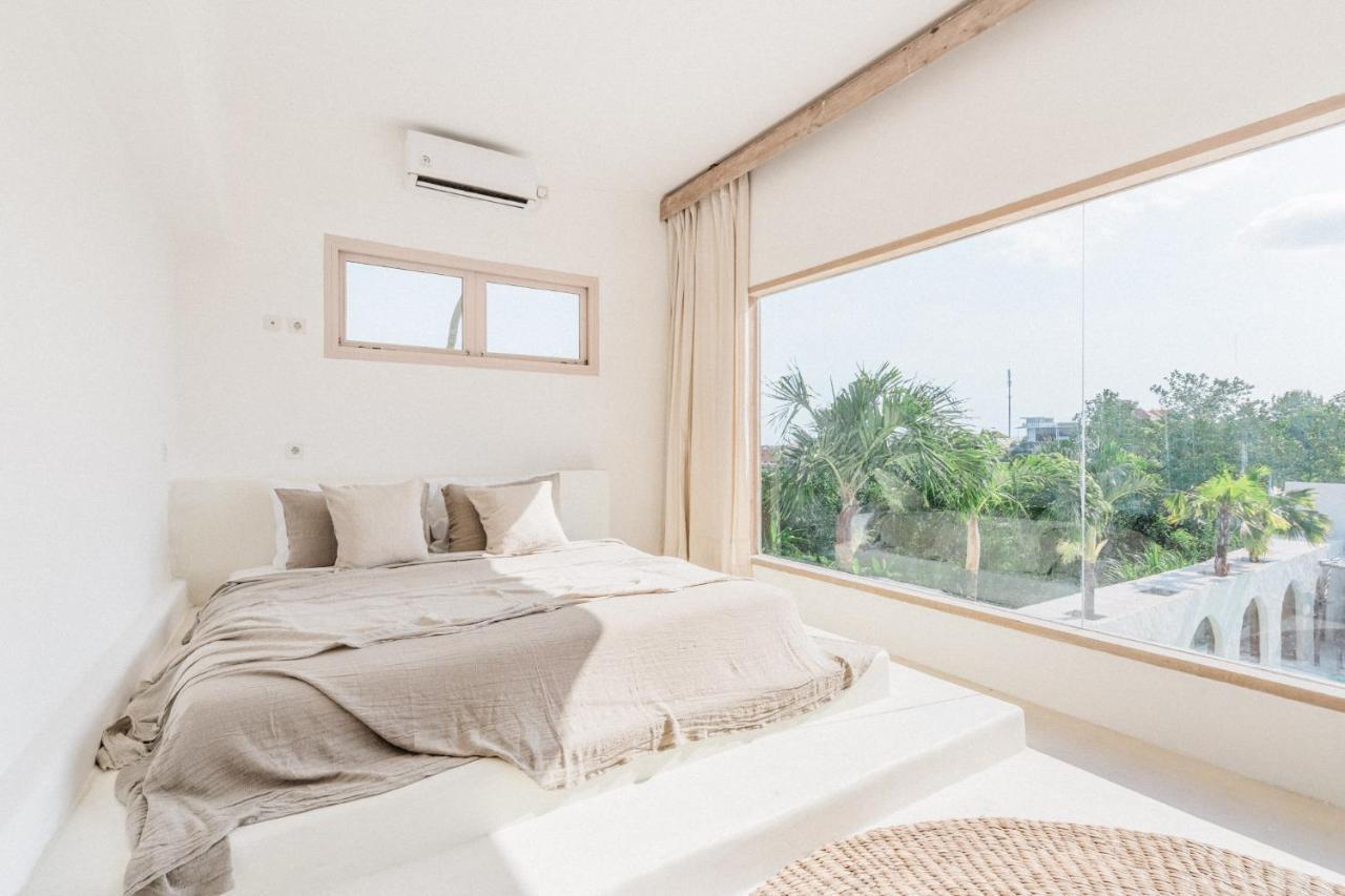 Hotel Sages Canggu Екстериор снимка